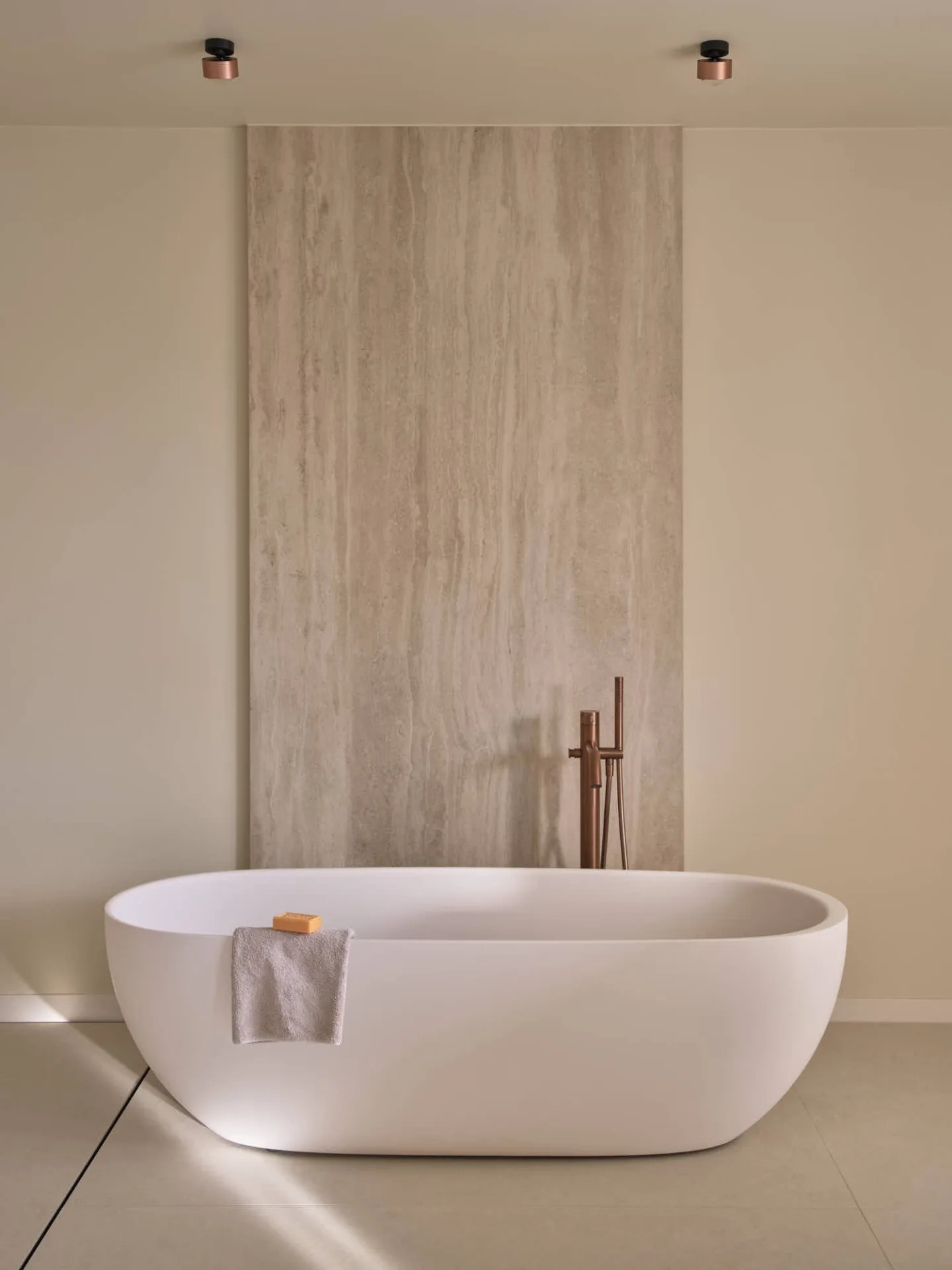 KOELKING WOBBE Ferienresidenz Muensterland BAD by THOMAS WIUF SCHWARTZ 8739 JPG WEB